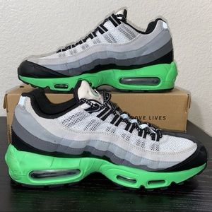 WMNS NIKE AIR MAX 95